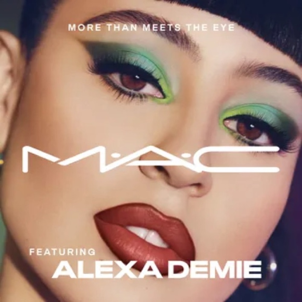 MAC Cosmetics - Picture 2 of 14